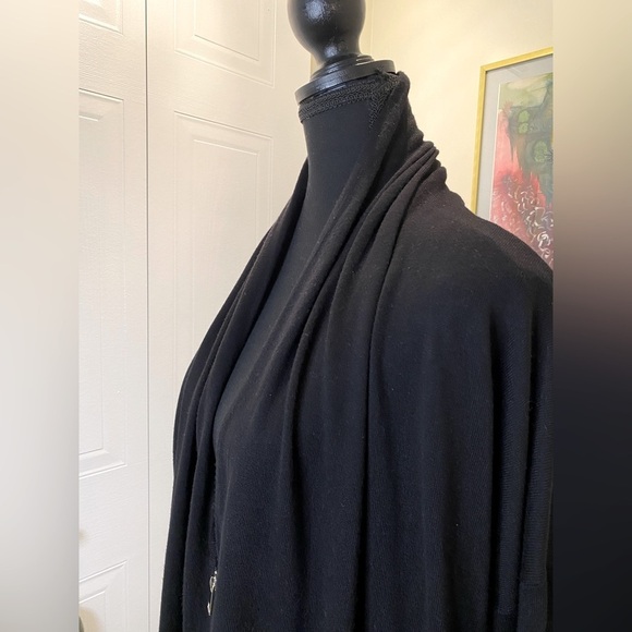 ✅Zara Knit 🧶 black w/ shiny gold finish zipper, pockets and shawl collar  🖤 - Picture 6 of 12